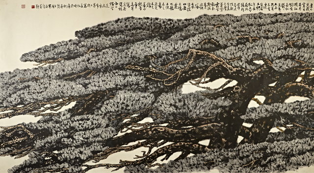 2《长松颂》，黄志坚，1990年，纸本设色，140cm×253cm，广东美术馆藏